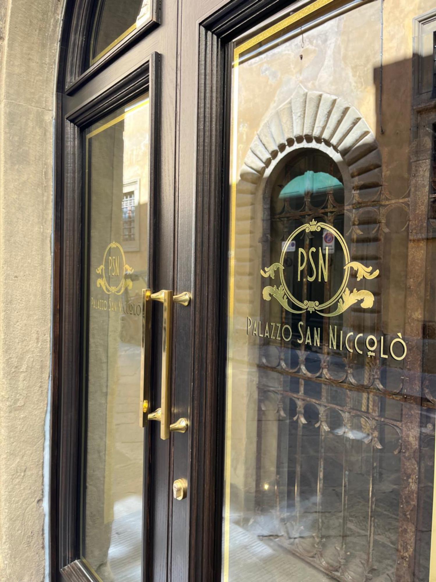 Numa Florence Palazzo San Niccolo Екстер'єр фото