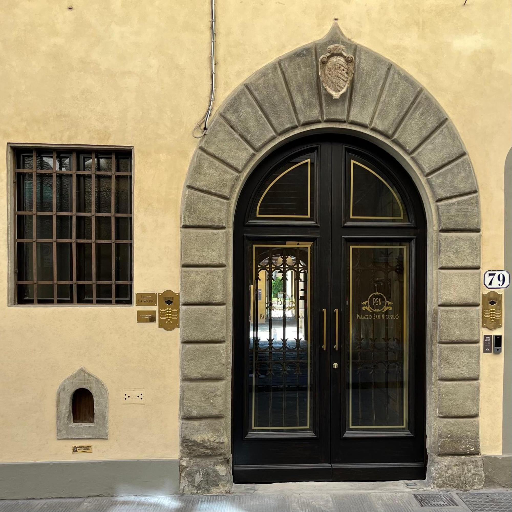 Numa Florence Palazzo San Niccolo Екстер'єр фото