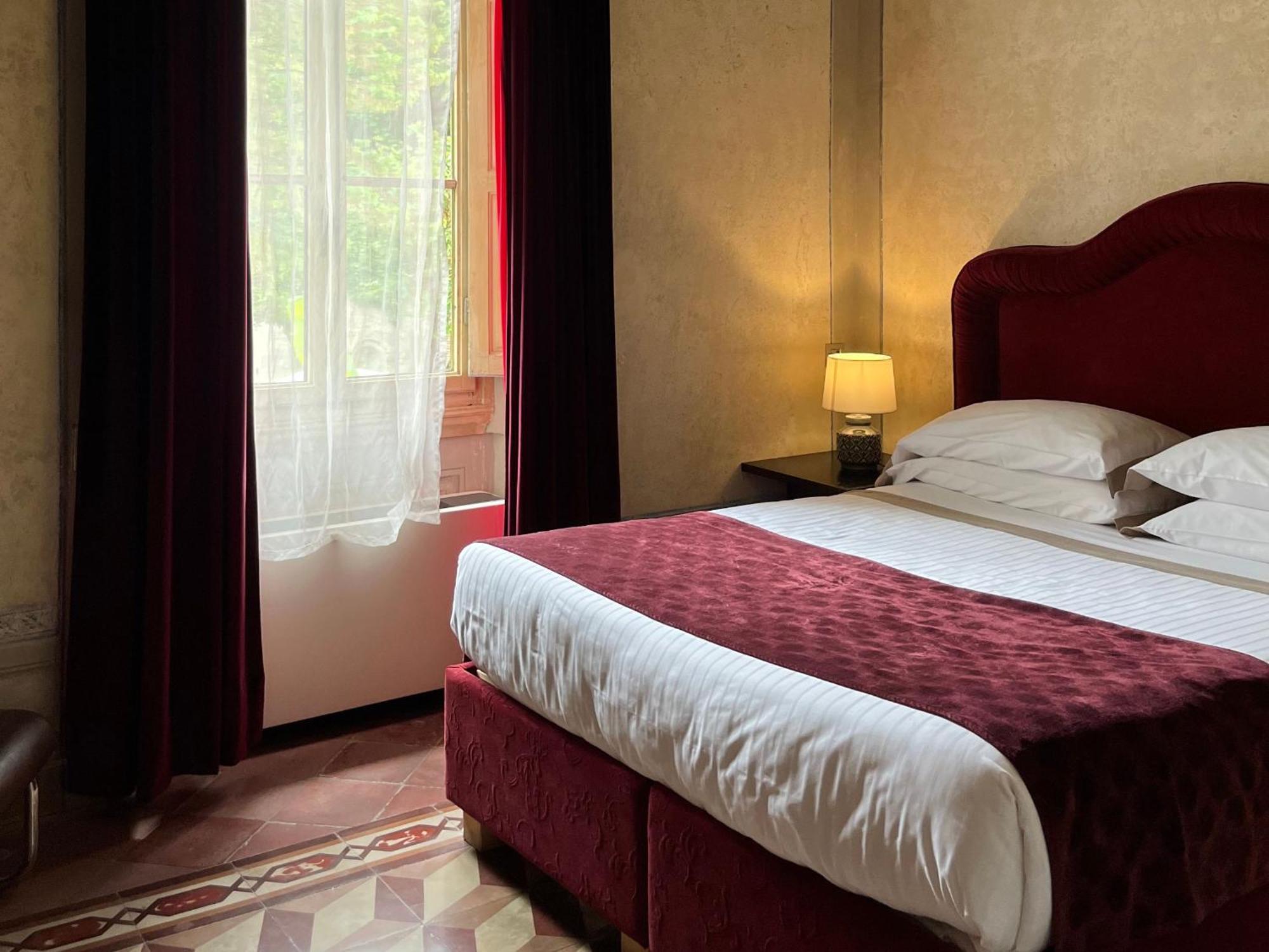 Numa Florence Palazzo San Niccolo Екстер'єр фото