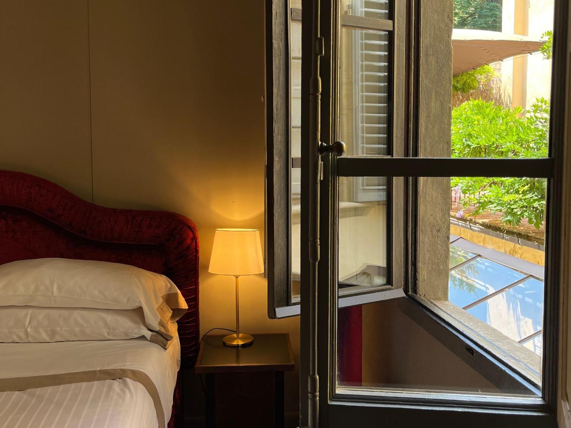 Numa Florence Palazzo San Niccolo Екстер'єр фото